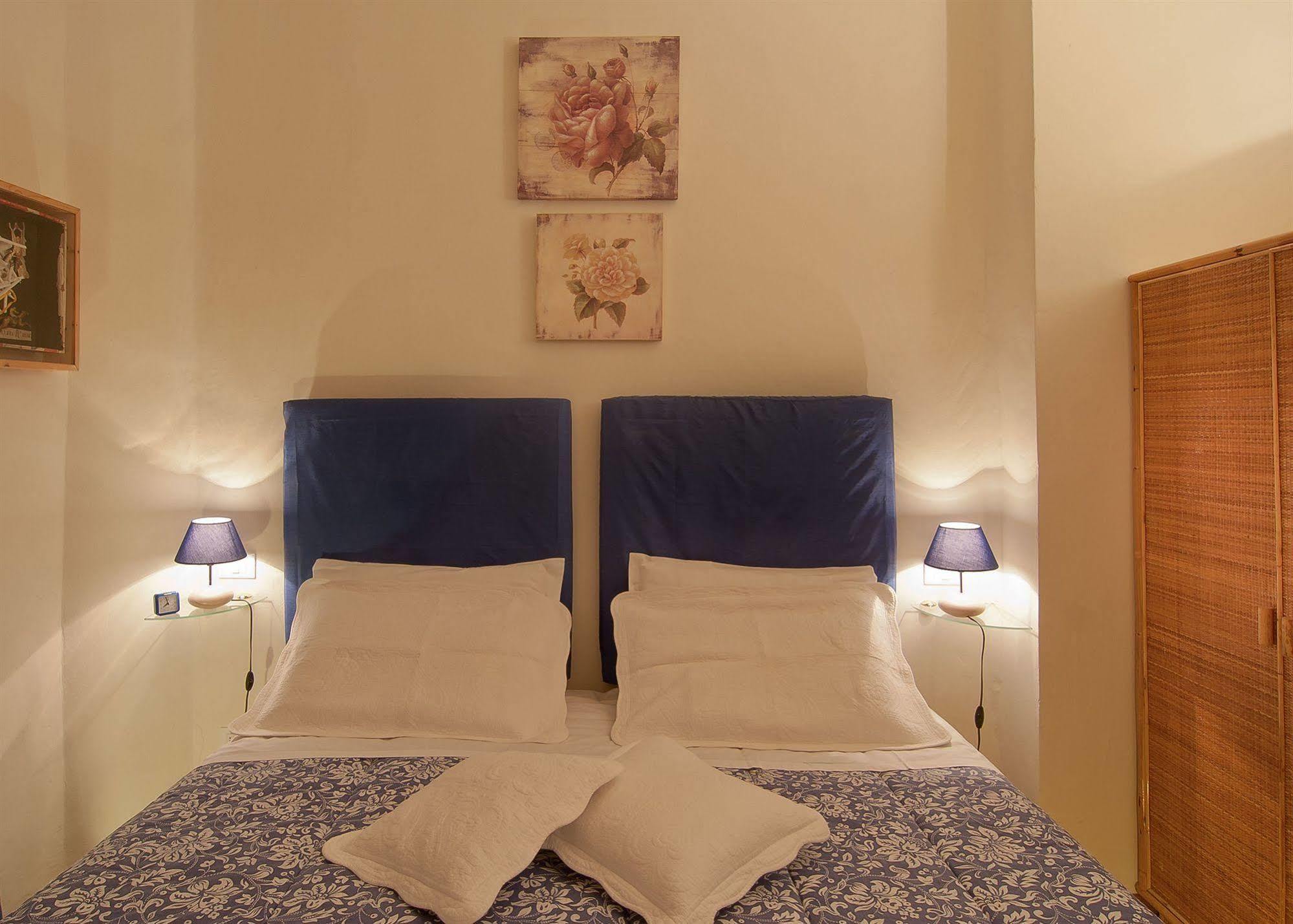 Bed&Bed Cassia Bed & Breakfast ฟลอเรนซ์ ภายนอก รูปภาพ